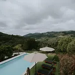 Casa De Greire Dom wakacyjny *