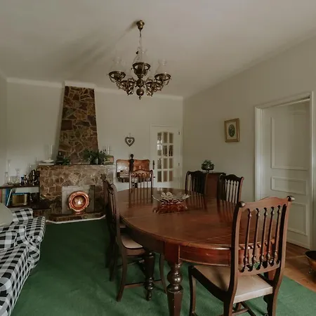 Dom wakacyjny Casa De Greire